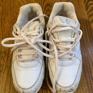 Chasse Cheer Tumble Shoes. White